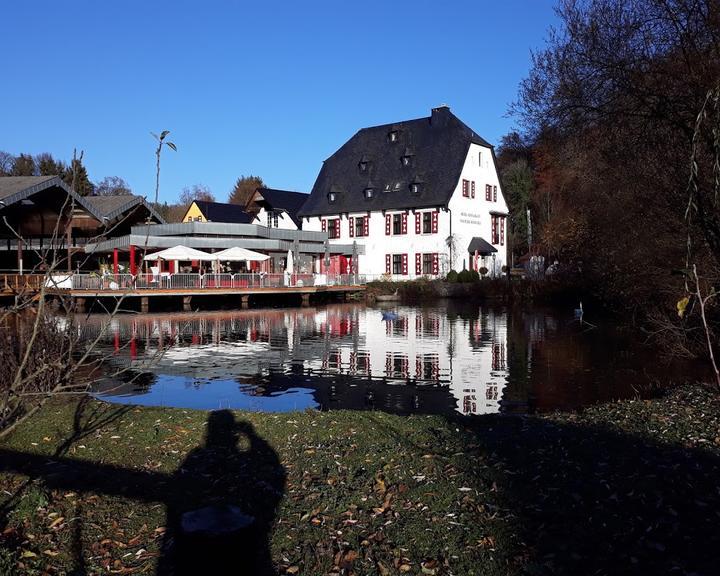 Zur Quelle der Strunde